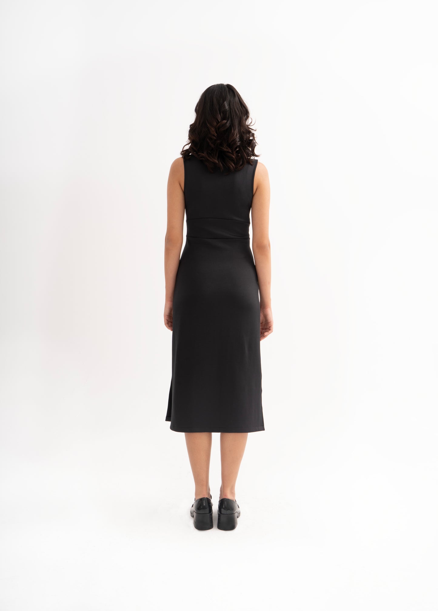 V-NECK MIDI SLEEVELESS BLACK DRESS WITH SIDE SPLIT